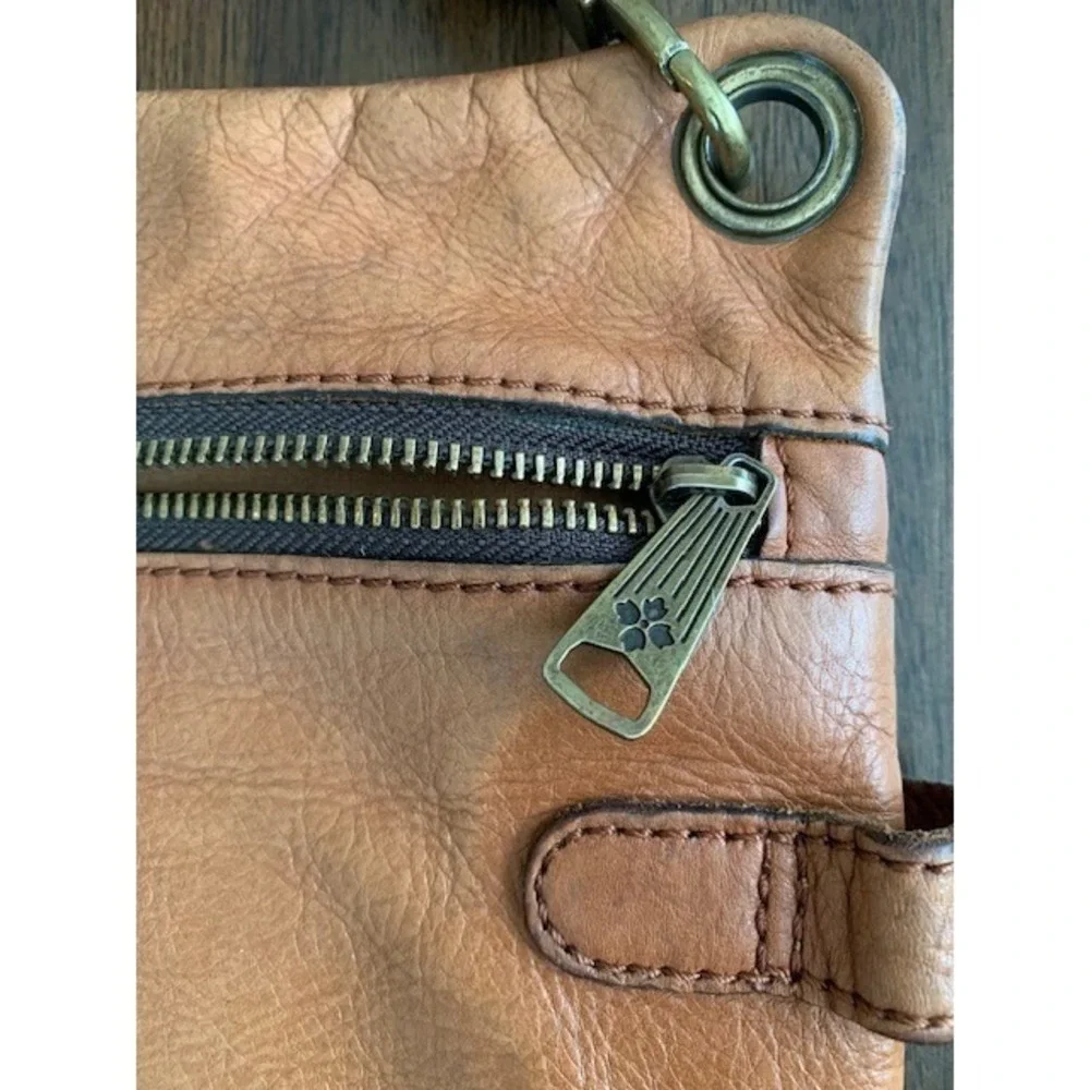 Patricia Nash Tan Leather North South Crossbody Bag Antique Brass Hardware Boho - Picture 3 of 10